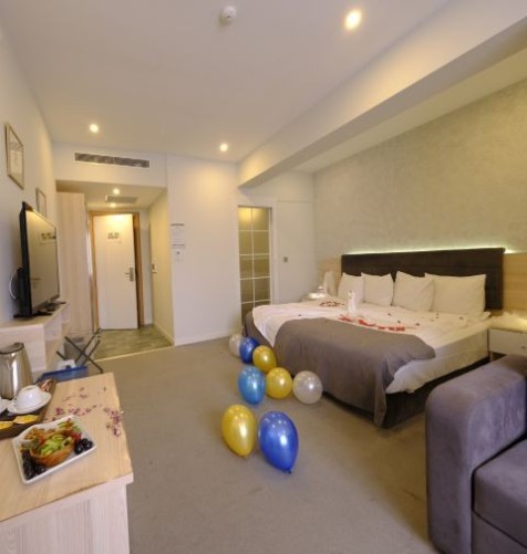 Junior Suite Room